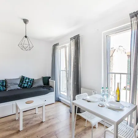 Grey Apartment! Cozy For Two! Breslavia
