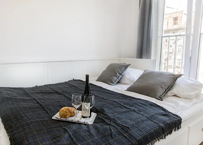 Daire Grey Apartment! Cozy For Two! Wroclaw